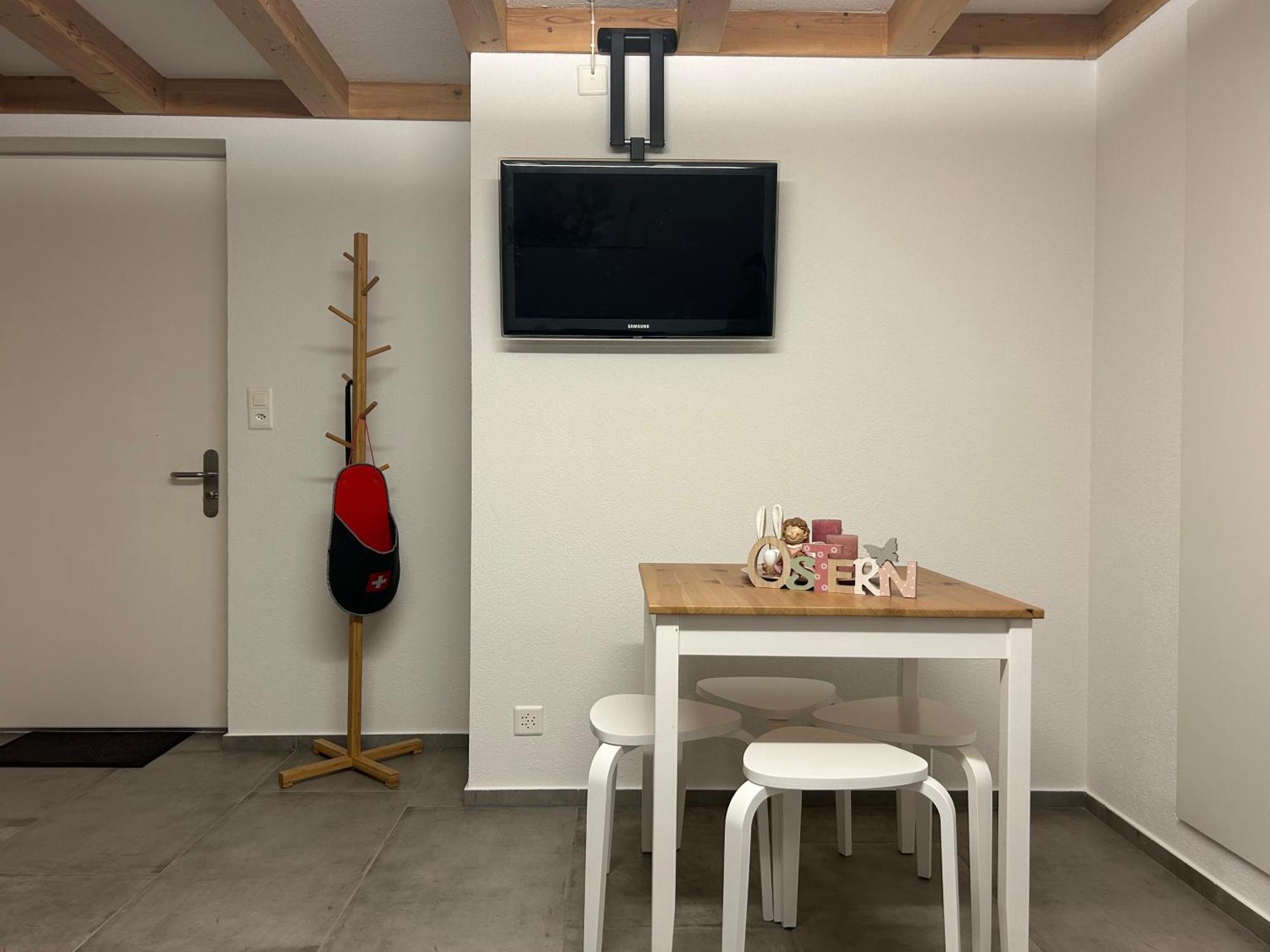 Wohnung Am Postweg Netstal Eksteriør billede