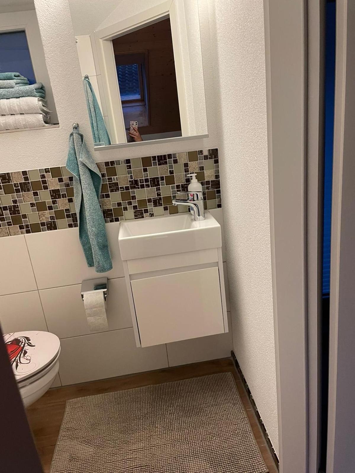 Wohnung Am Postweg Netstal Eksteriør billede